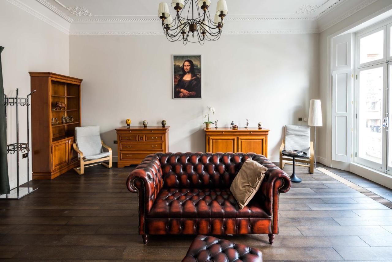4 Bedroom House Up To 10 People At Heart Of Kensington And Chelsea London Exterior foto