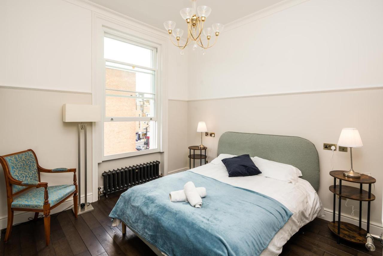 4 Bedroom House Up To 10 People At Heart Of Kensington And Chelsea London Exterior foto