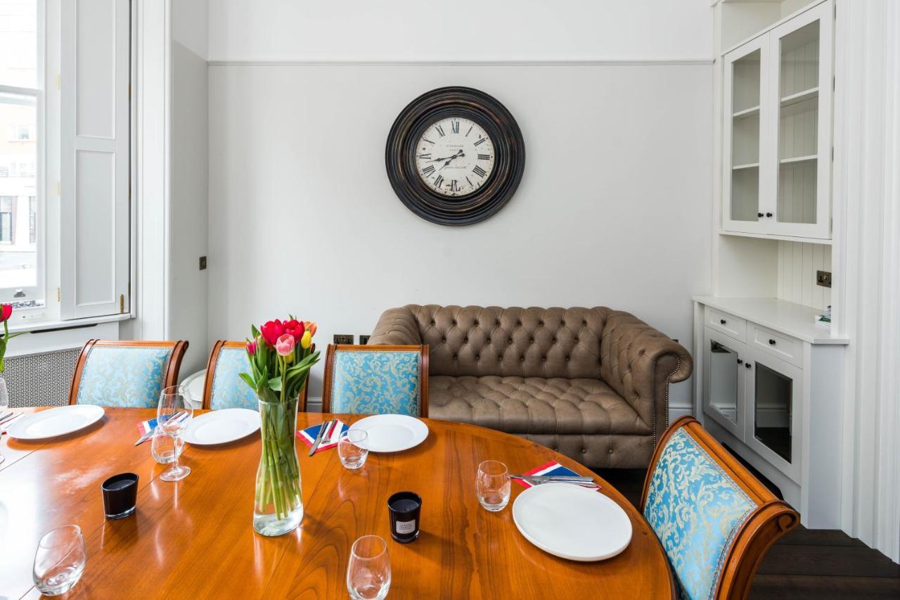 4 Bedroom House Up To 10 People At Heart Of Kensington And Chelsea London Exterior foto
